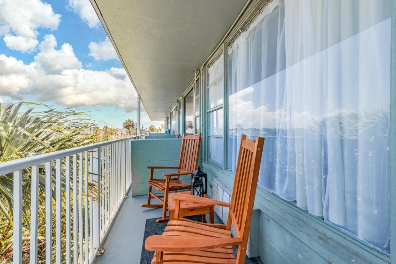 Newly Renovated Oceanfront Studio W/ Balcony - Daytona Beach Daire Dış mekan fotoğraf