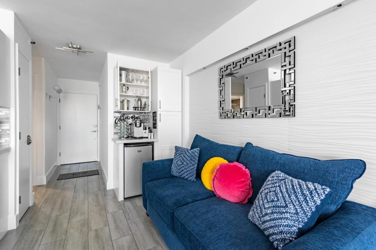 Newly Renovated Oceanfront Studio W/ Balcony - Daytona Beach Daire Dış mekan fotoğraf